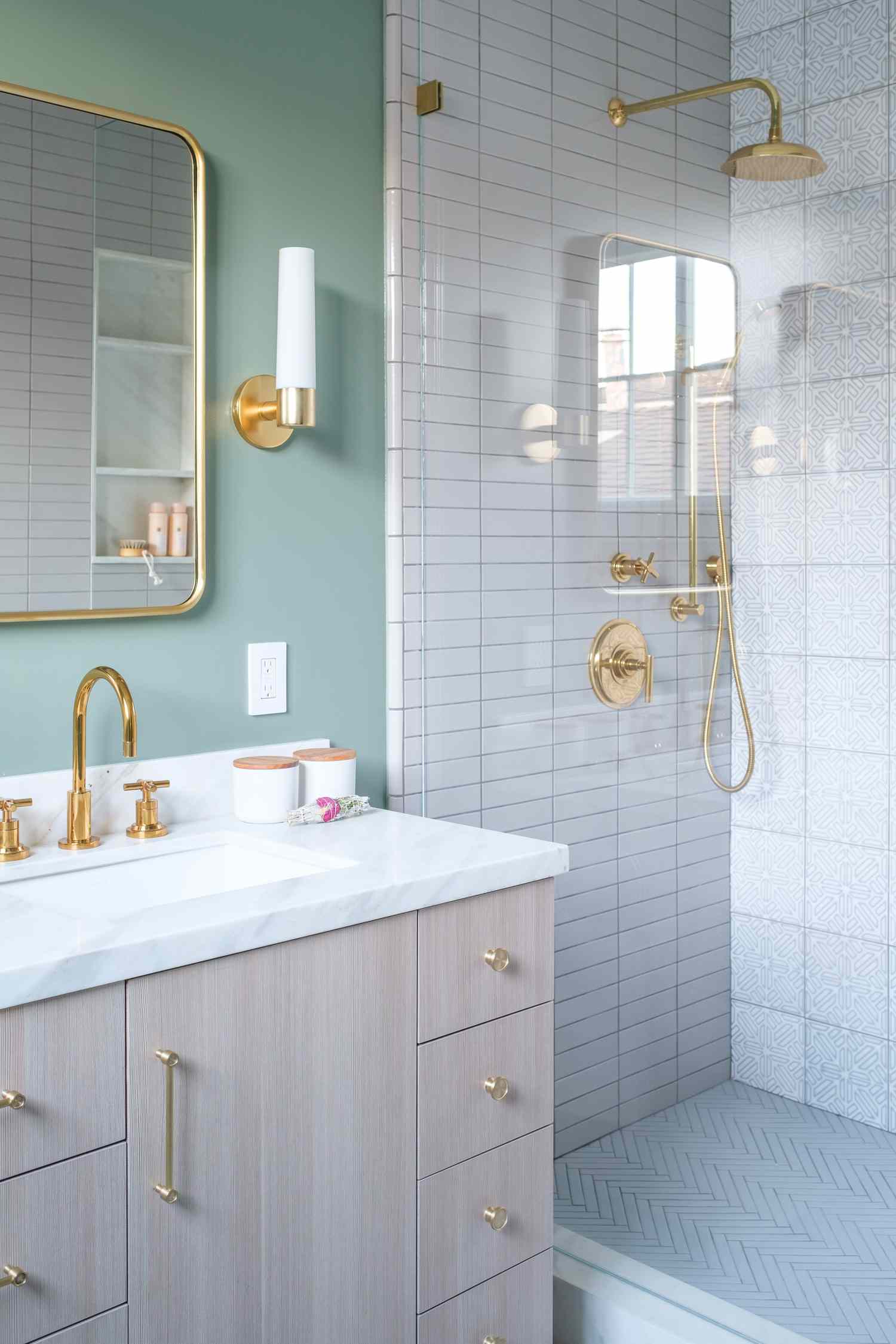 Bathroom remodeling service