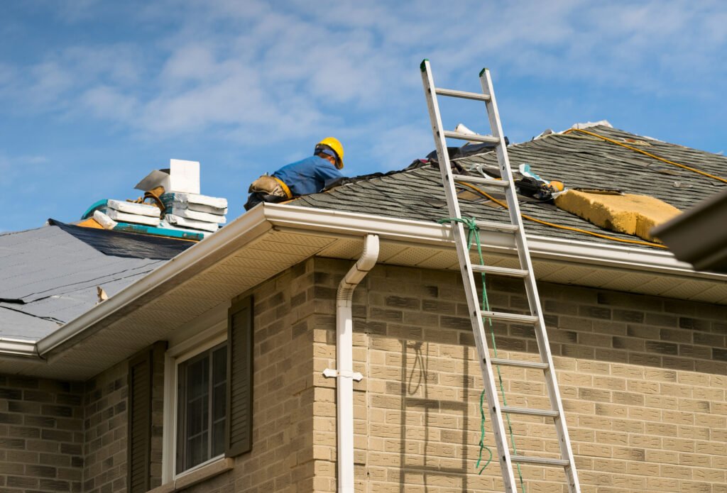Roofing upgrade and shingle installation service
